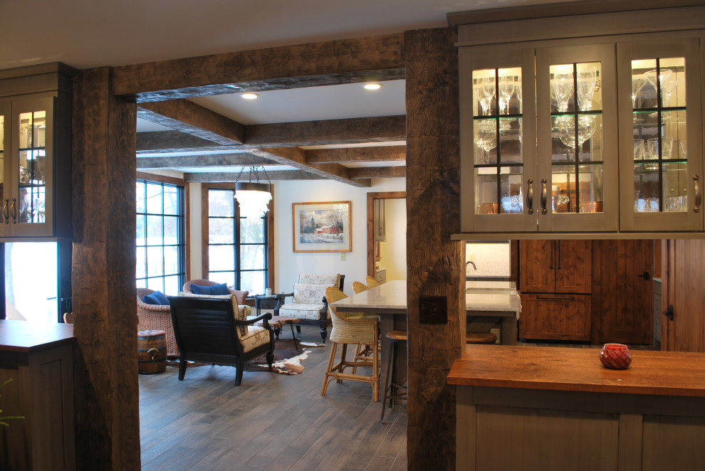 Example of a mountain style kitchen design in Cleveland