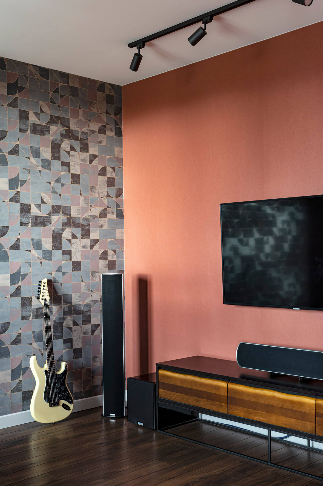 Яркая квартира Насти Заркуа