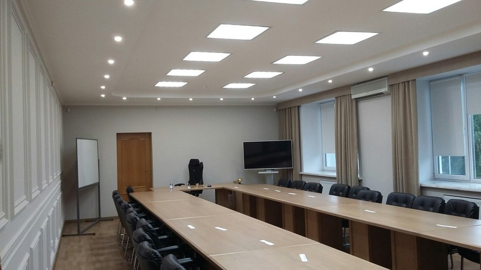 Ремонт Конференц Зала в ТК "Майский"