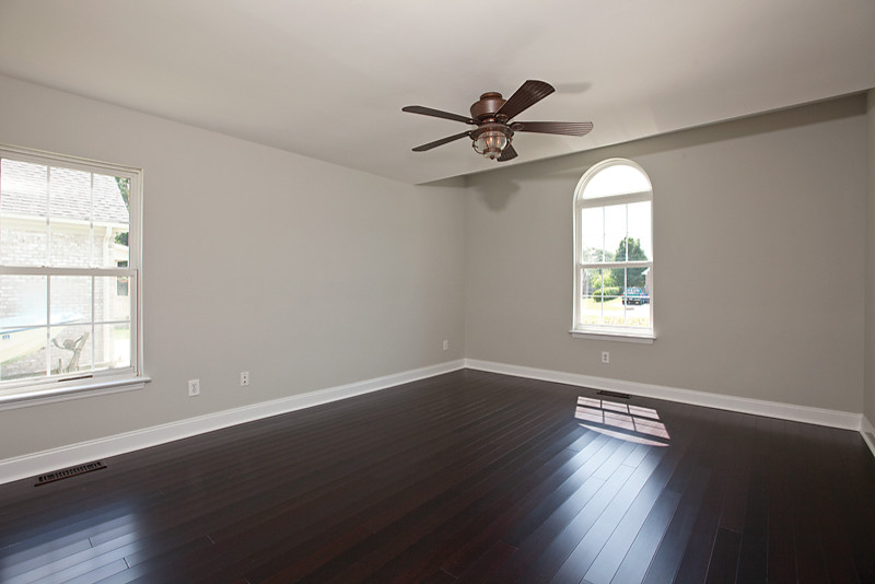 422 N Colony