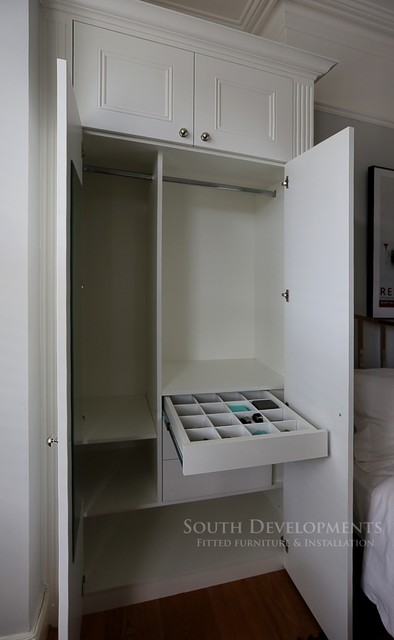 Traditional Style Fitted Wardrobes American Traditional London