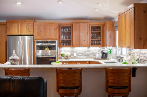 Transitional home design photo in Seattle