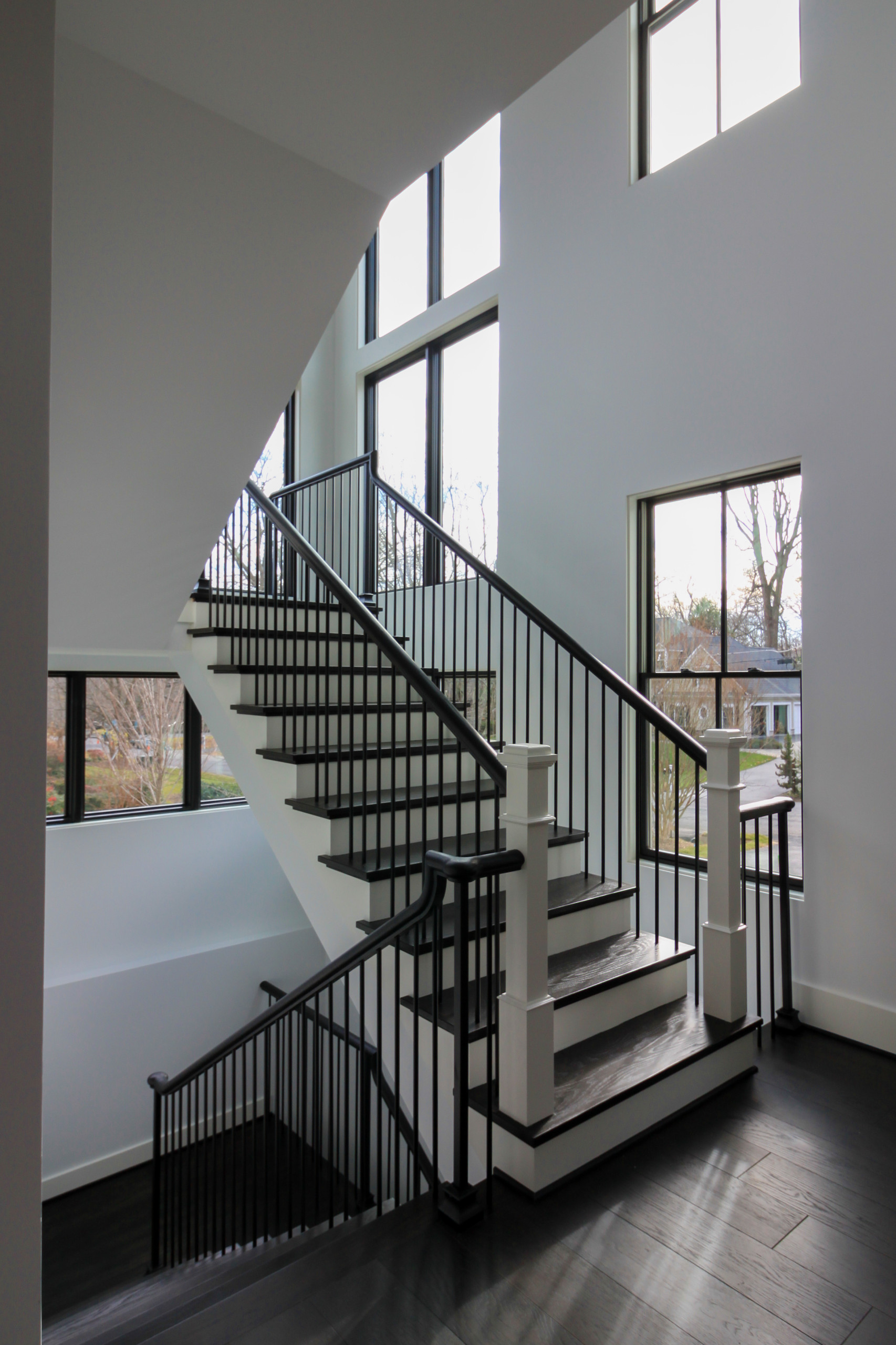 90_Classic Staircase with a Contemporary Twist, McLean VA 22101