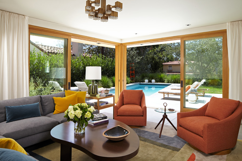 Photo of a contemporary family room in Los Angeles.