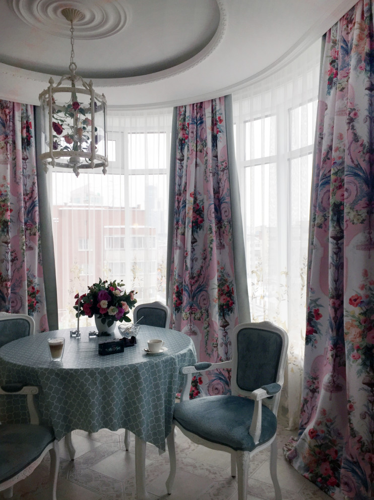 квартира в французском стиле в процессе декорирования