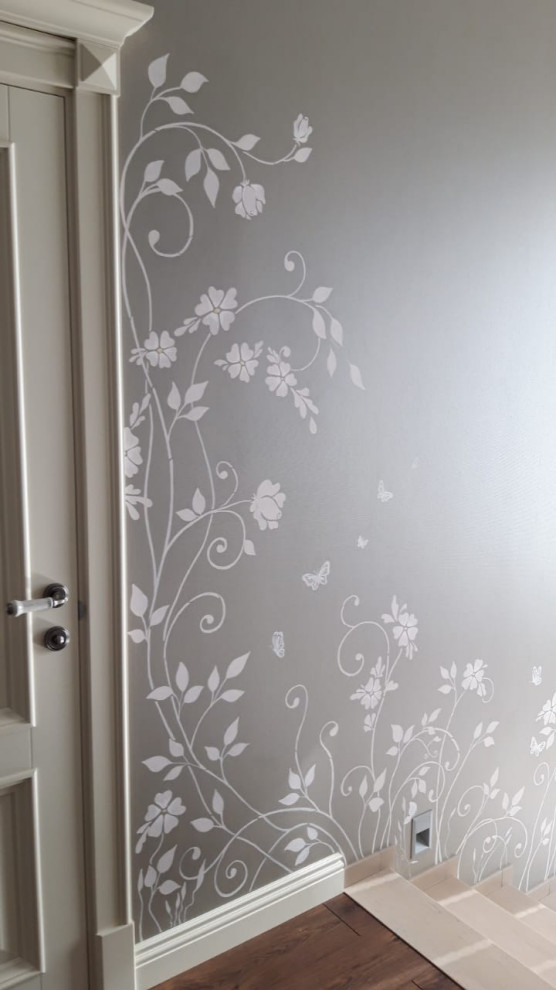 Роспись стен.