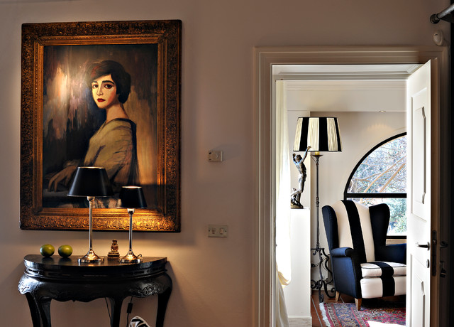 INTERNO eclectic
