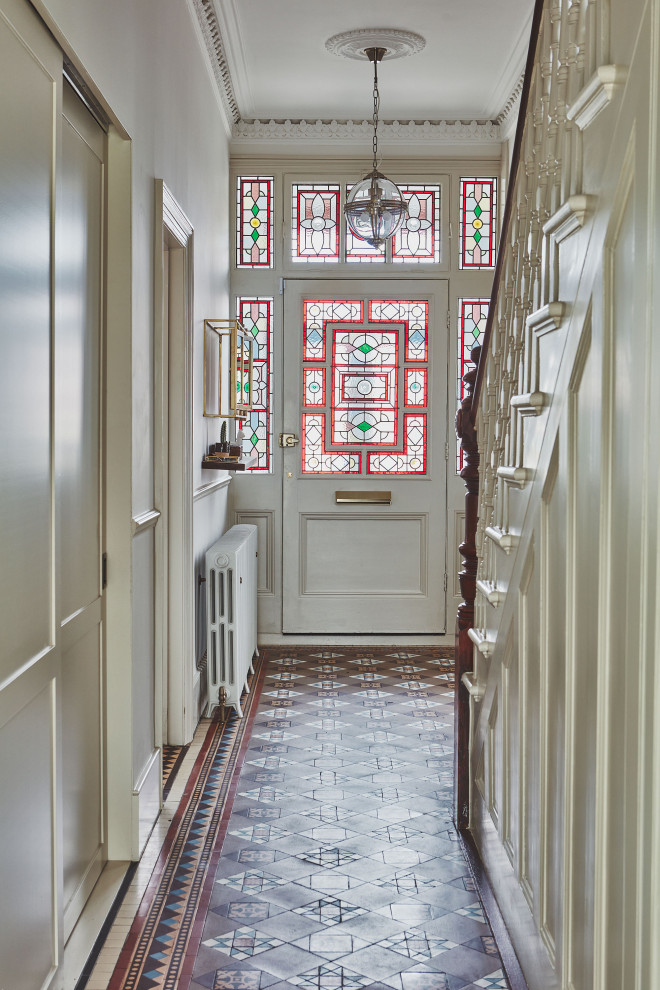 Inspiration for a timeless entryway remodel in London