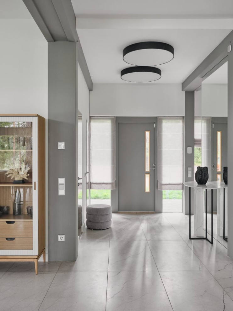 Дом в лесу у озера