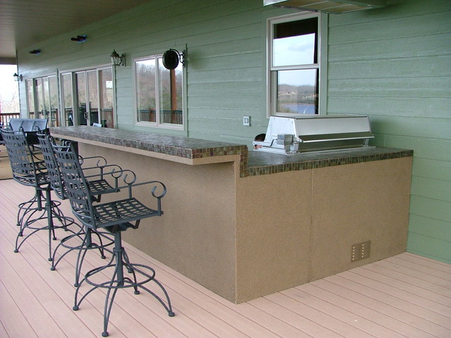 Simple Kit for a Relaxing Evening rustic-deck