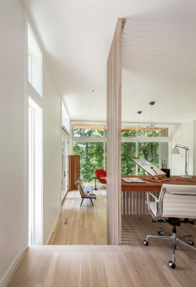 Inspiration for a 1960s home office remodel in Boston