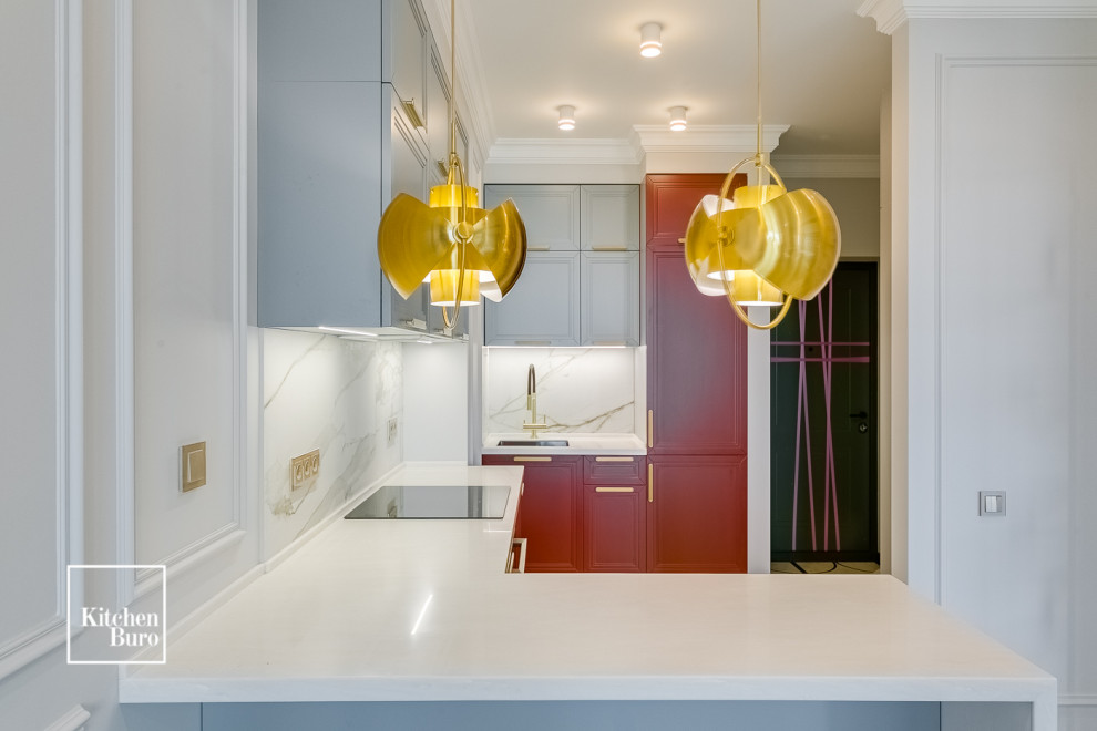 Красная кухня в ЖК Водный