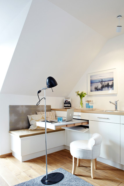 Jobba hemma: 9 tips för att få plats med ett skrivbord i omöjliga rum
