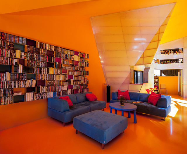 Casa Levene modern-living-room