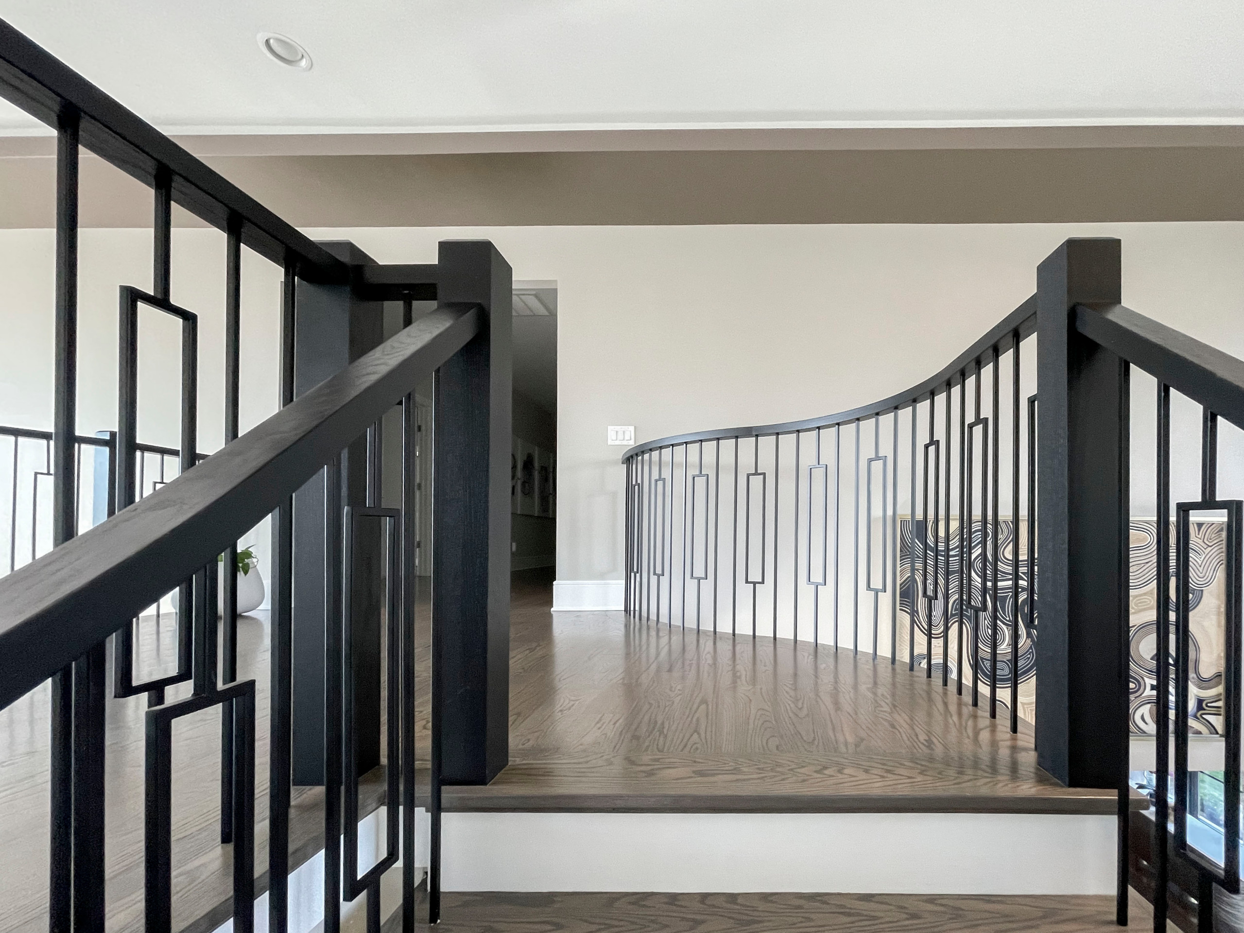 114_Striking Floating-Curved Staircase, Leesburg VA 20175