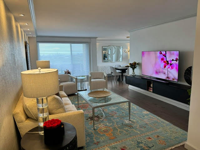 Renovated Condo in Forest Hills, NY with Great City Skyline Views