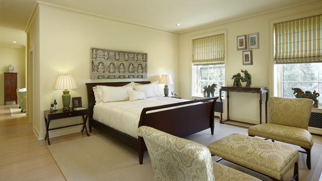 Lincoln Park Co-op traditional-bedroom
