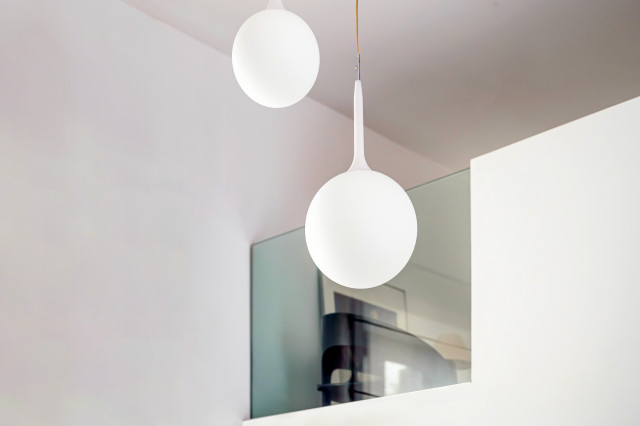R0117 eclectic-living-room