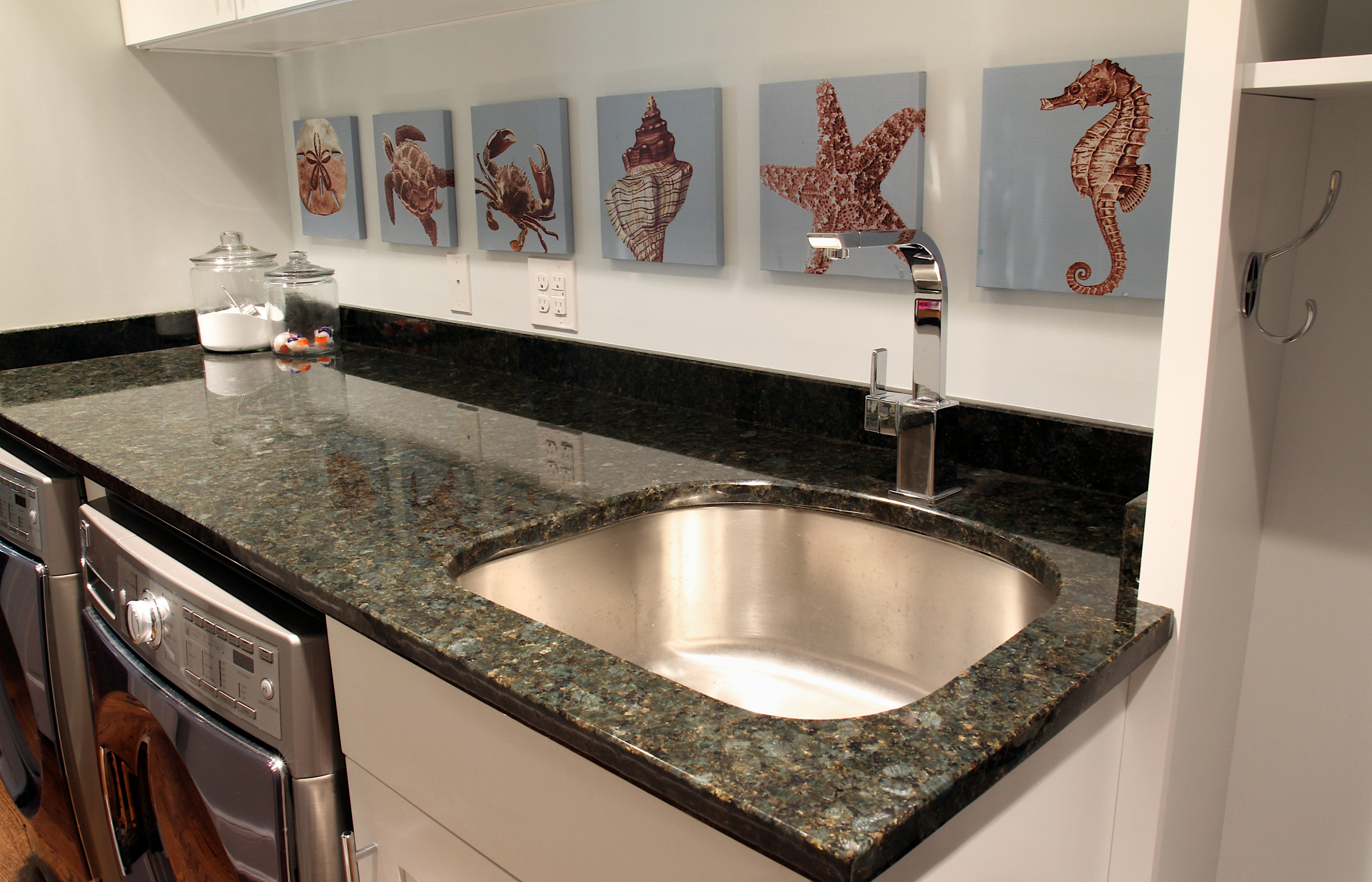 Rocky River Laundry Room Renovation