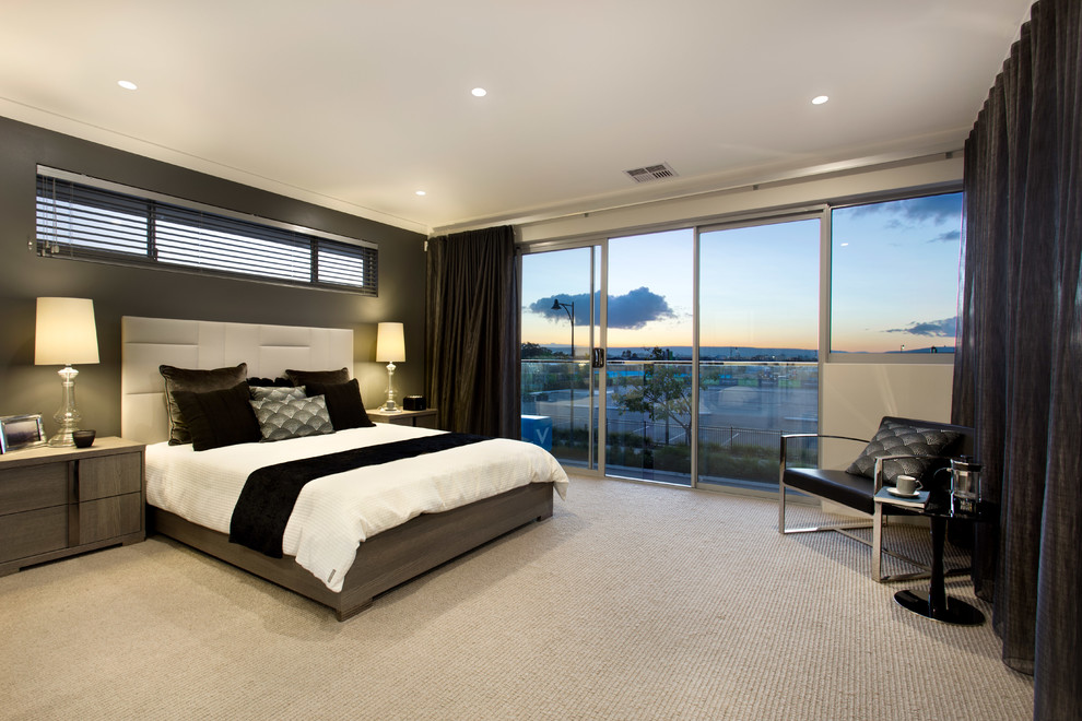 This is an example of a modern bedroom in Perth.