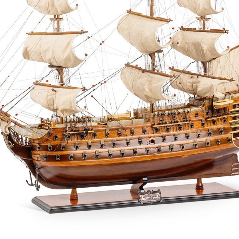 Масштабные модели для оформления интерьера