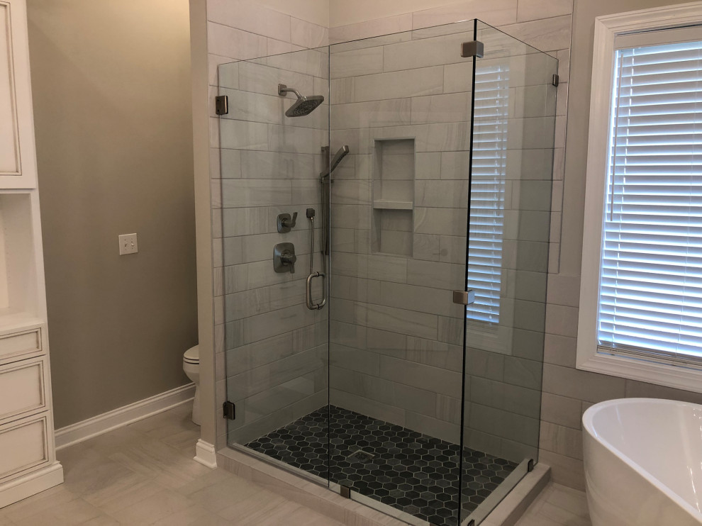 Living, Bath, and Laundry Remodel