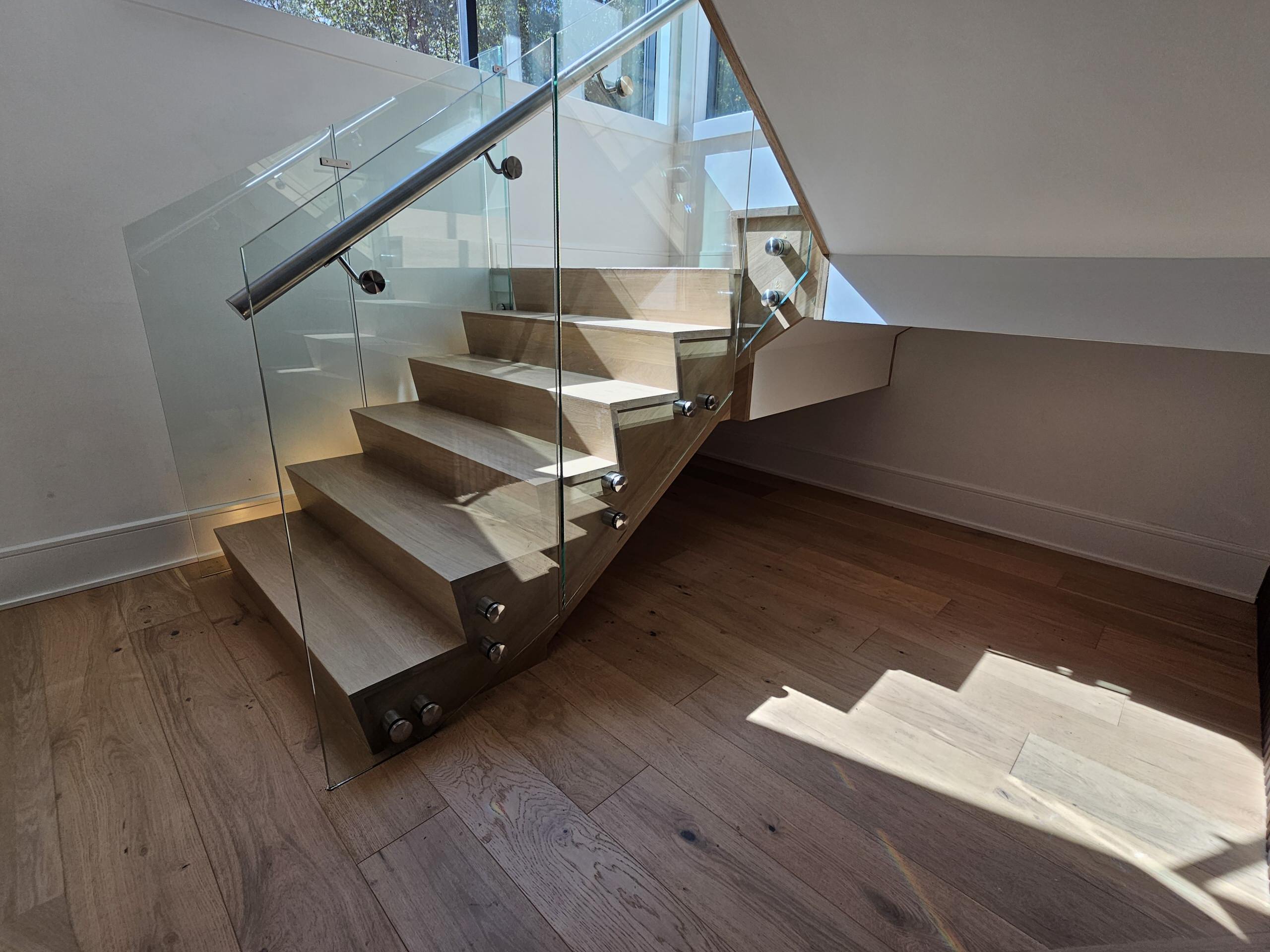 129_White Oak Slanted Riser Modern Stair, Mclean, VA 22102