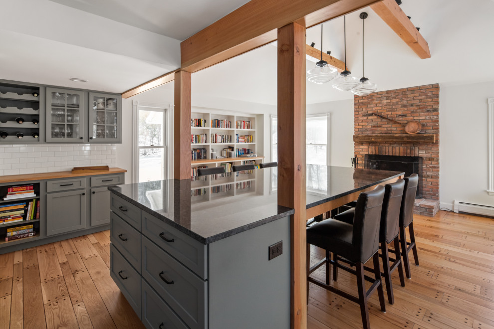 Inspiration for a transitional kitchen remodel in Burlington