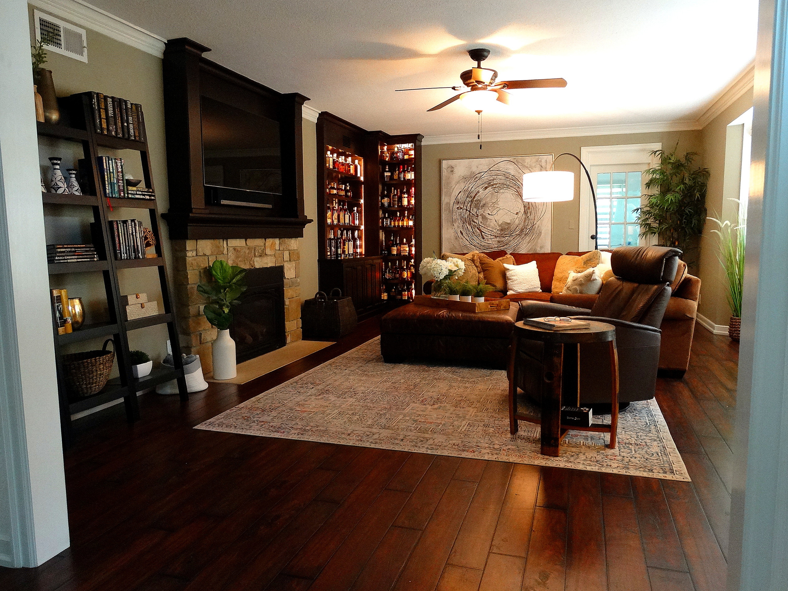 Wauwatosa Residence - Bourbon Bar