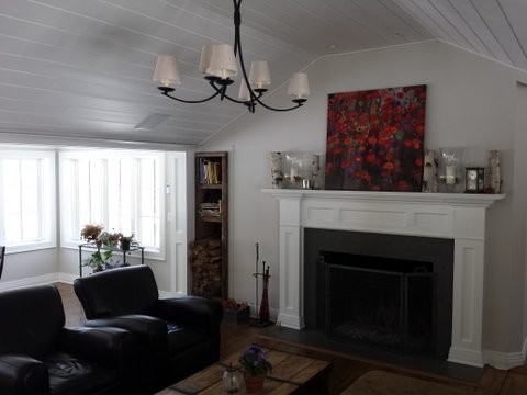 Pound Ridge Transitional Farmhouse