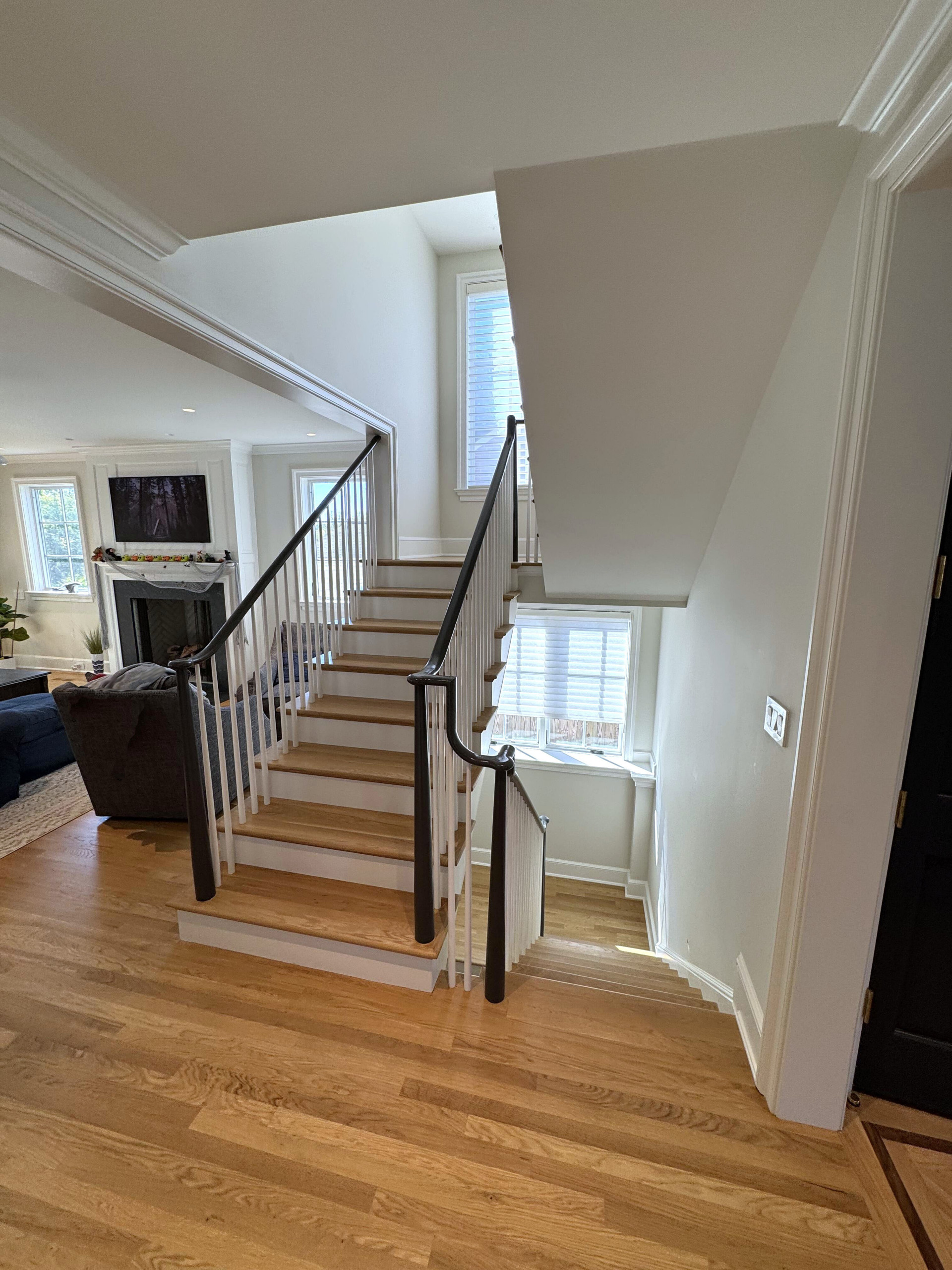 142_Airy Staircase with Over the Post Balustrade, Arlington, VA