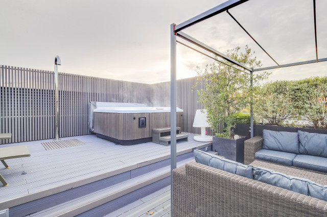 Rooftop &agrave; Paris modern-terrasse