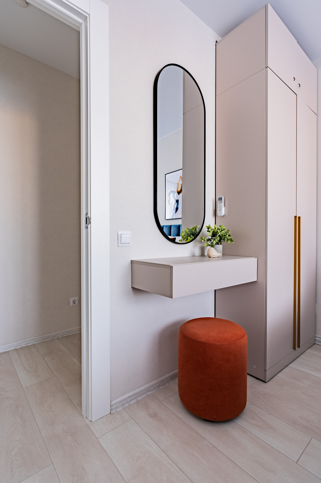 Усть-Луга, 2х комнатная квартира для проживания специалистов, комплектация