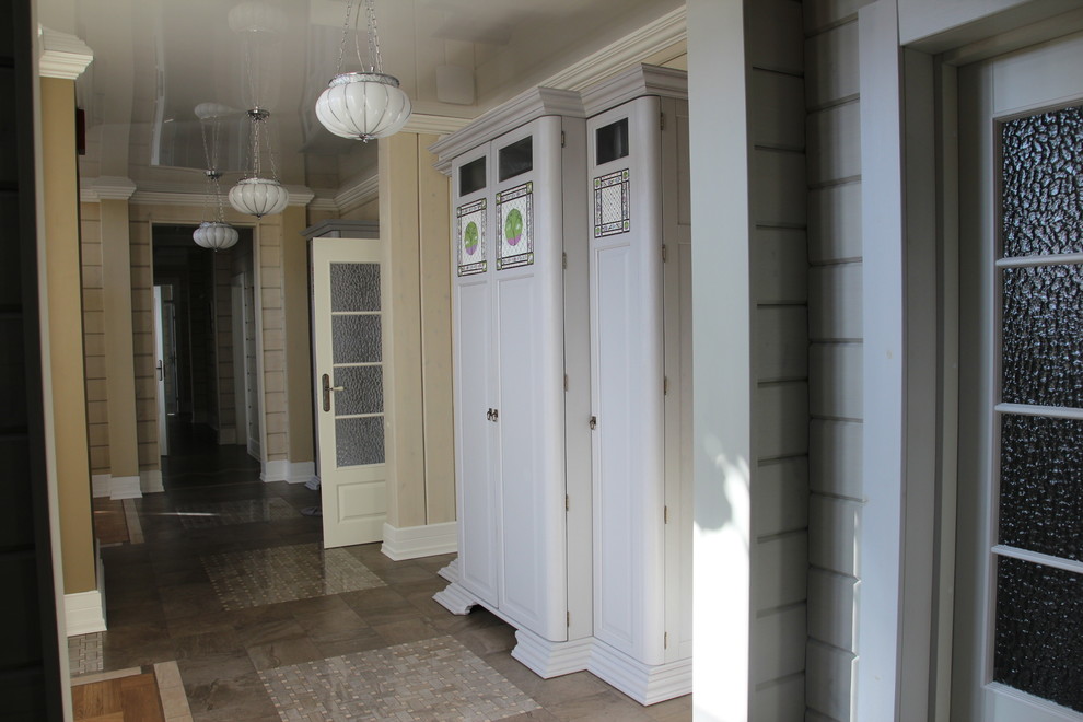 Дом с видом на лес.