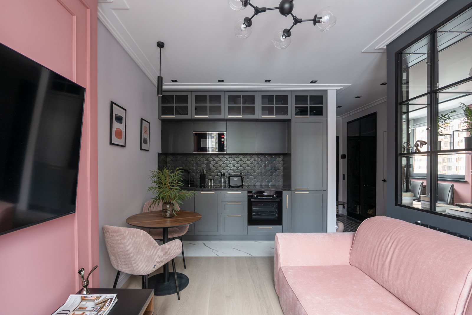 Квартира 44кв.м "В розовом цвете"