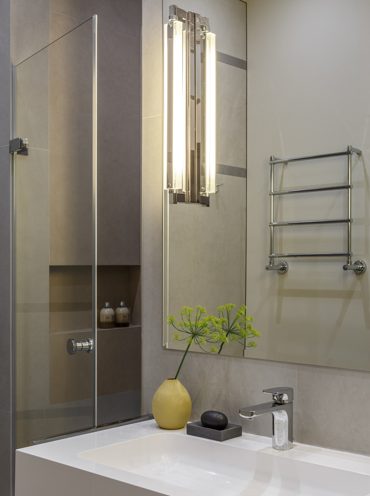 Монохромная квартира на Добрынинской