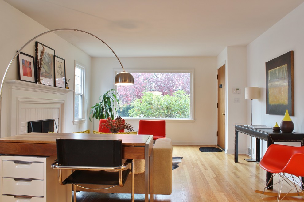 Living room - contemporary living room idea in Seattle