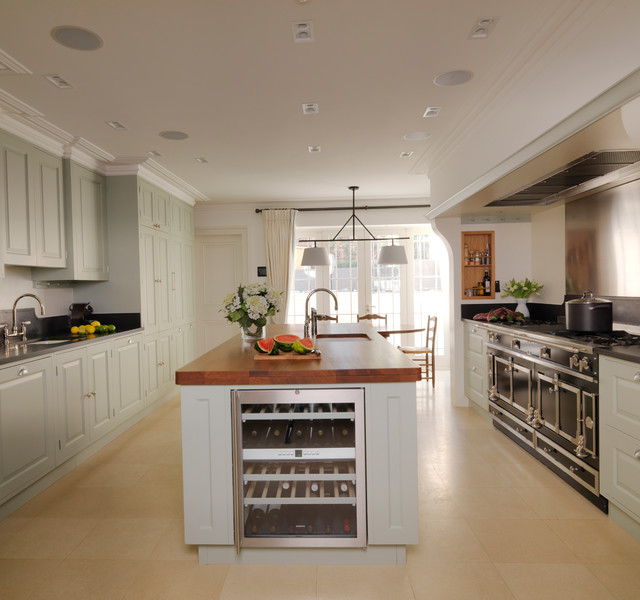 Kensington Kitchen clasico-cocina