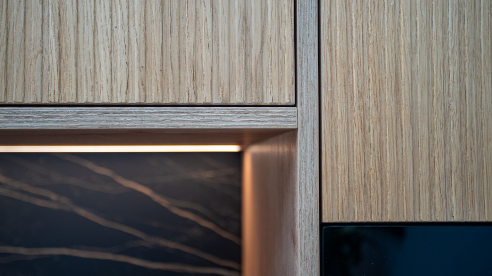 Oak and Drama Kitchen Renovation