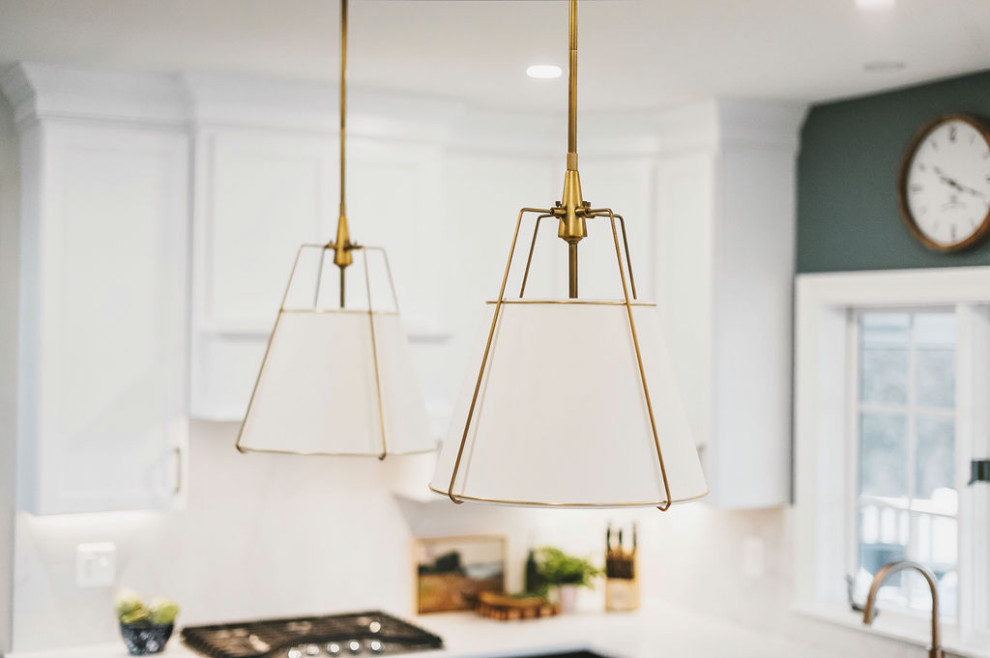 Example of a transitional kitchen design in Baltimore