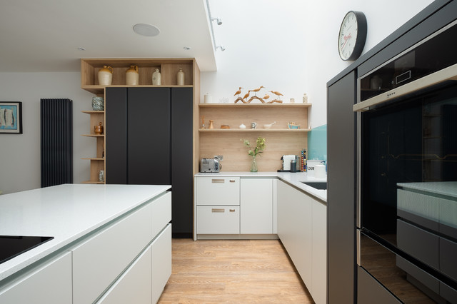 Montpellier Kitchen Project contemporary-kitchen