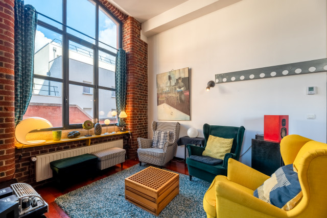 Loft &agrave; Rouen industrial-living-room