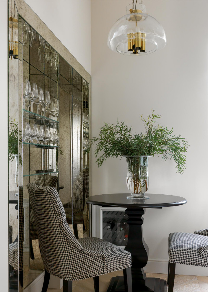 Уголок Франции в центре Москвы