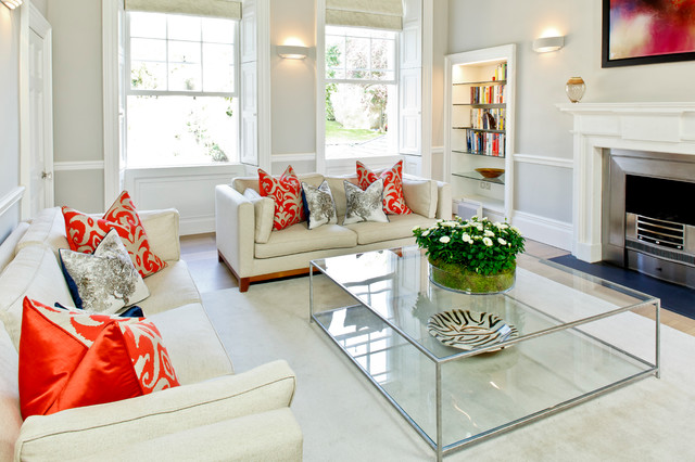 Transitional Living Room nyklassisk-vardagsrum
