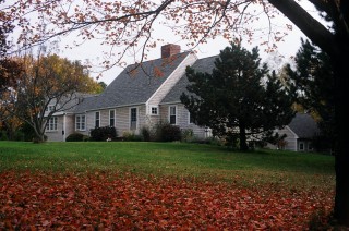 Expanded Cape Style House - Ipswich MA traditional-exterior
