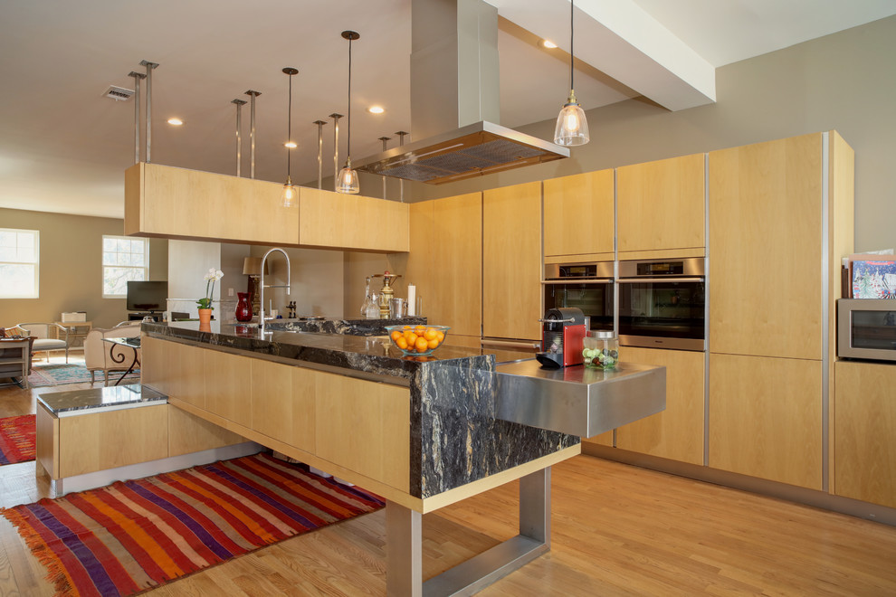 Example of a transitional kitchen design in Baltimore
