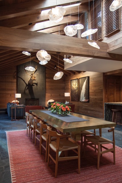 Colorado I rustic-dining-room