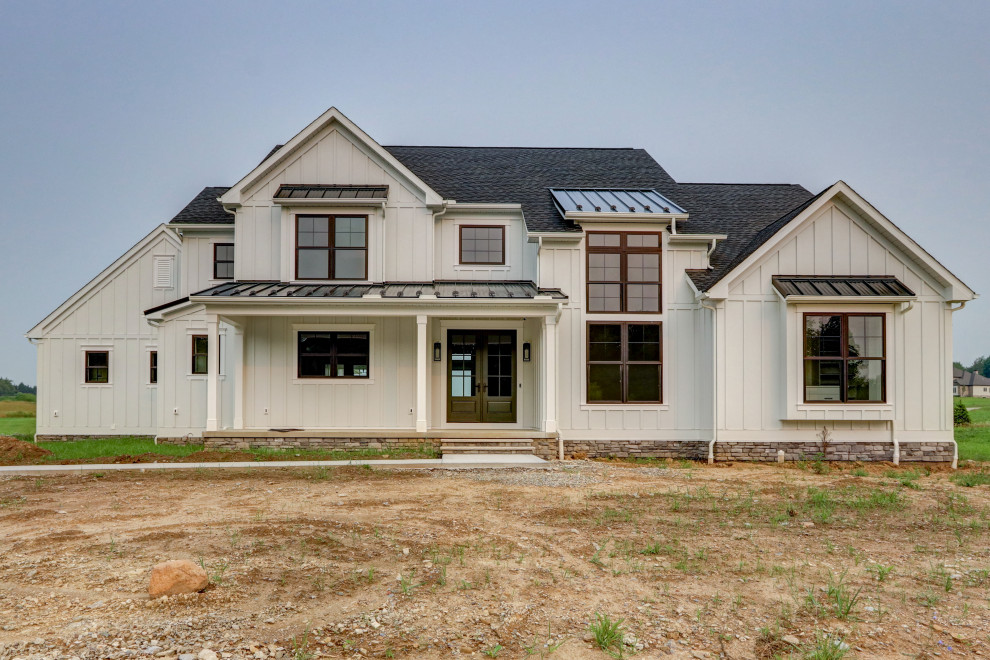 Farmhouse style in Bath Township