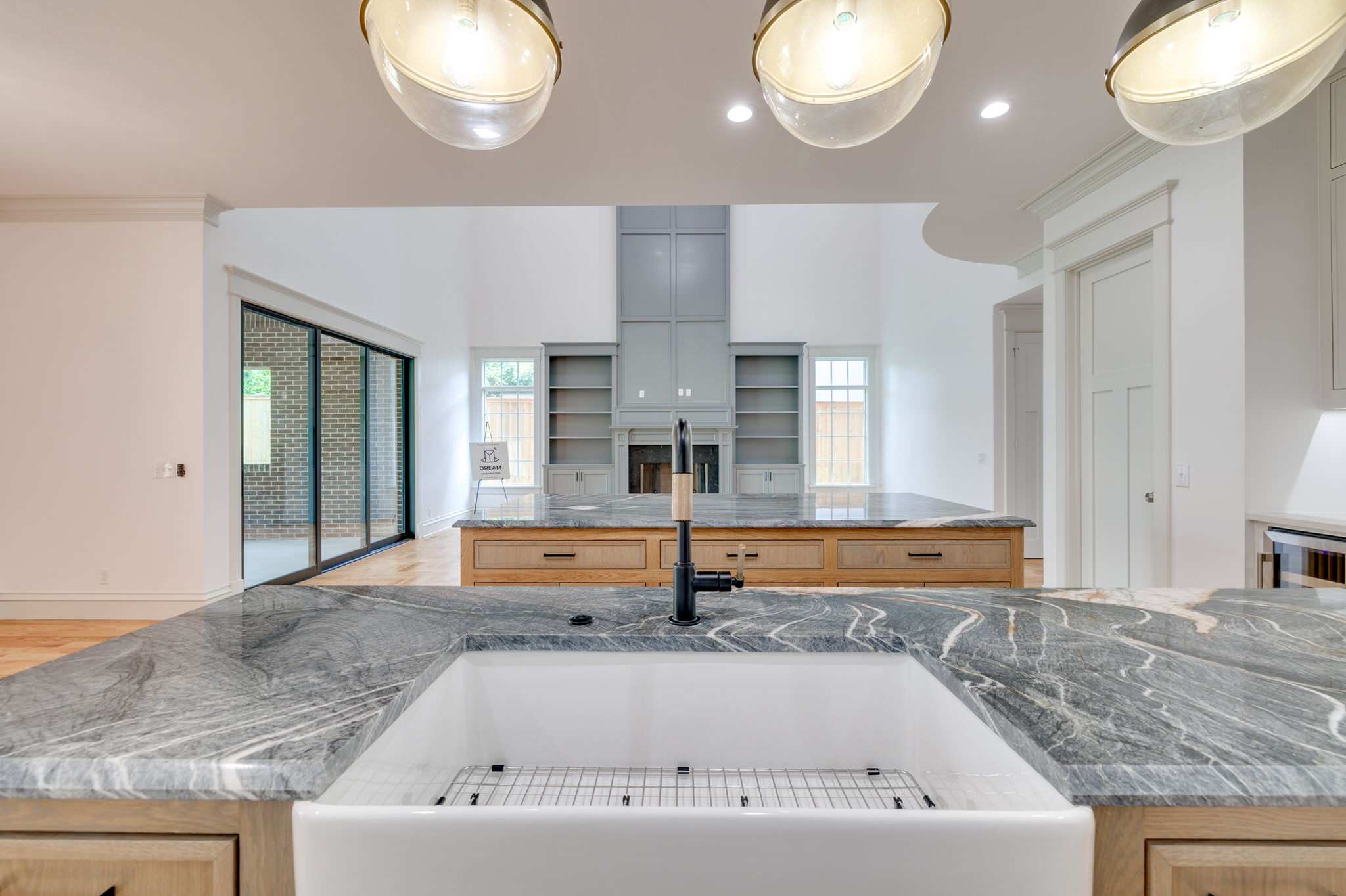 1109 Luxury Build