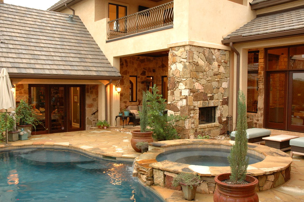 Example of a transitional pool design in Austin